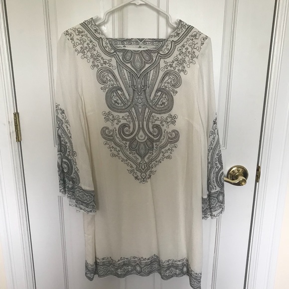 New UO Open Back Shift Dress - Picture 2 of 4